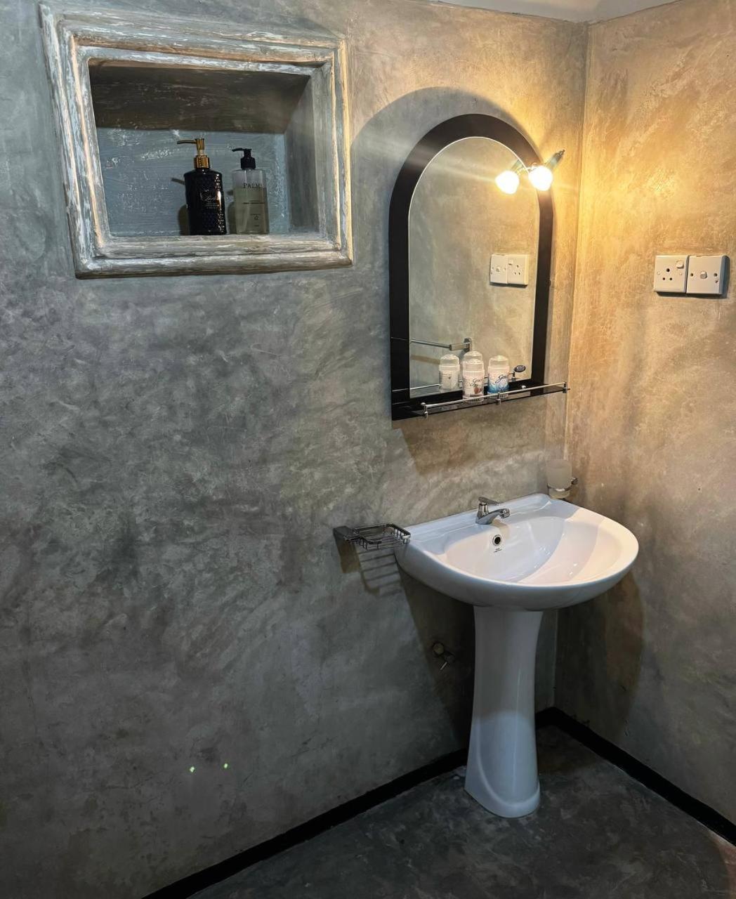 Grand Villa Hikkaduwa Kültér fotó